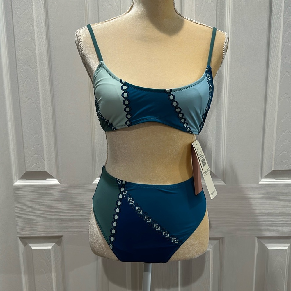 GOTTEX MODERN SHADES BRALETTE BIKINI AND HIGH RISE BIKINI BOTTOM SET 8